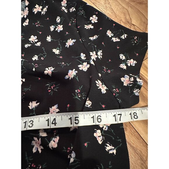 Banana Republic Women’s Dress Size Small Black Floral Short Sleeve Elastic Waist - Picture 5 of 7